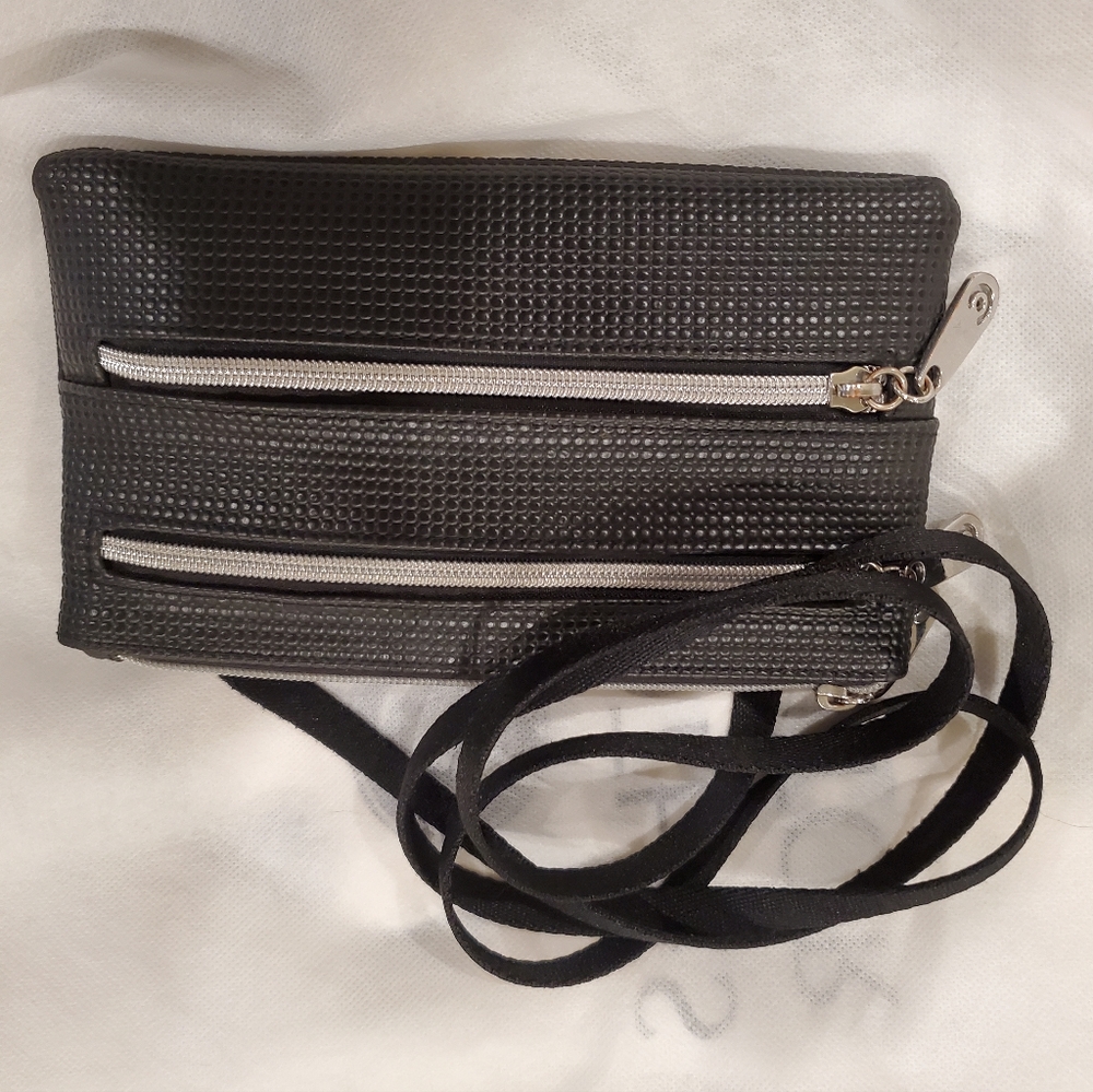 Small textured bag.